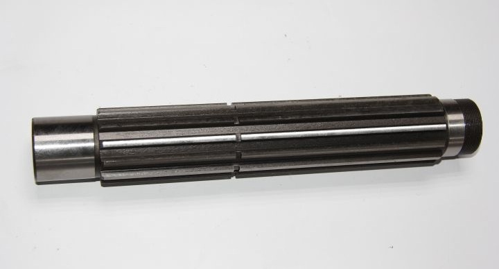 Вал КПП промежуточный МТЗ-80/82 (А)